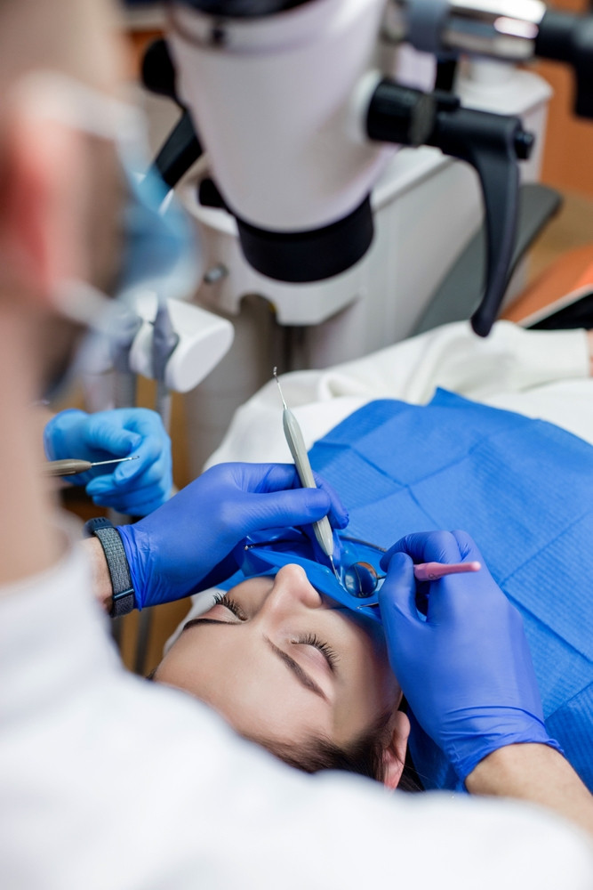 endodontie, tratament de canal, carii profunde, clinica Dental Friends